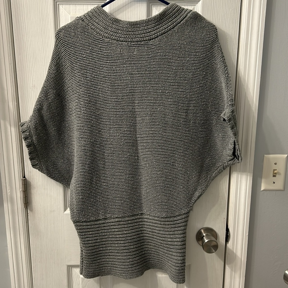 Women’s ELLE sweater - Picture 2 of 5